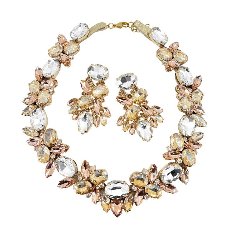 Collana E Orecchini Con Pietre Cipria E Oro  - Pr269