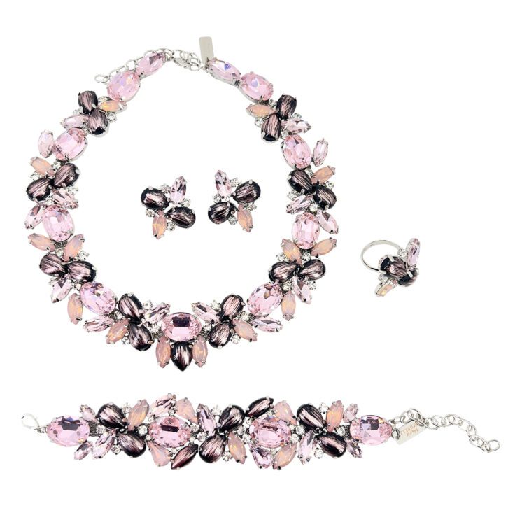 Collana Orecchini Bracciale E Anello Con Pietre Rosa E Nere - Set17