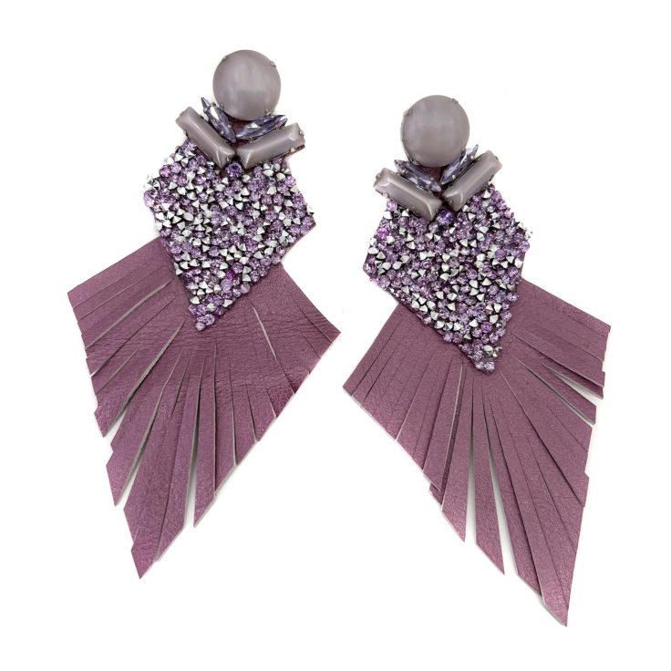 Orecchini Con Frangia In Pelle Rosa E Micro Cristalli - F0199