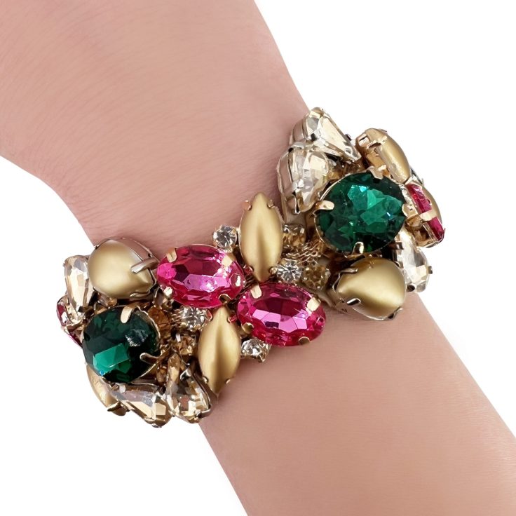 Bracciale Con Pietre Fucsia Verde Smeraldo E Oro- Brc160